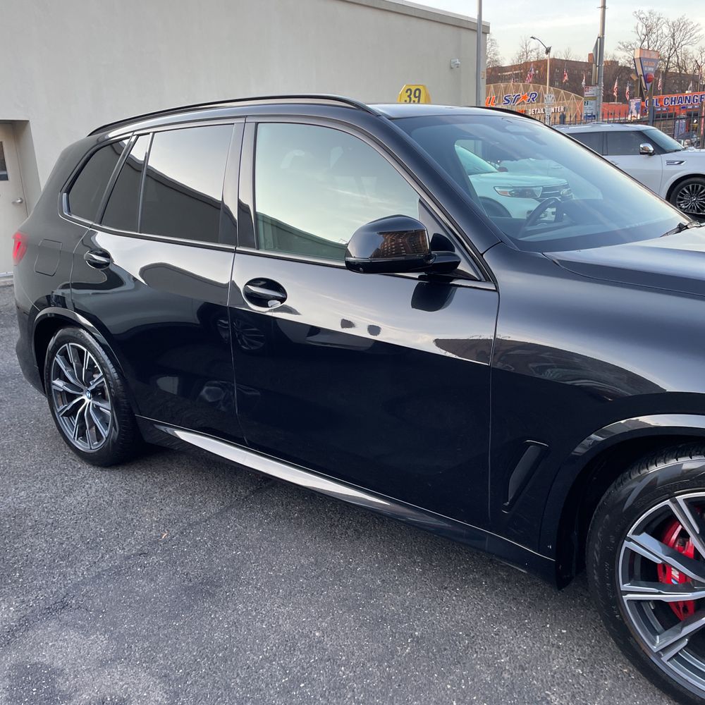 2022 BMW X5 XDrive40i w/ M Sport Pkg
