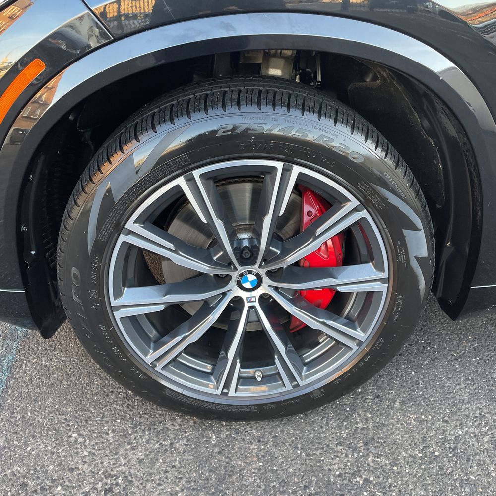 2022 BMW X5 XDrive40i w/ M Sport Pkg