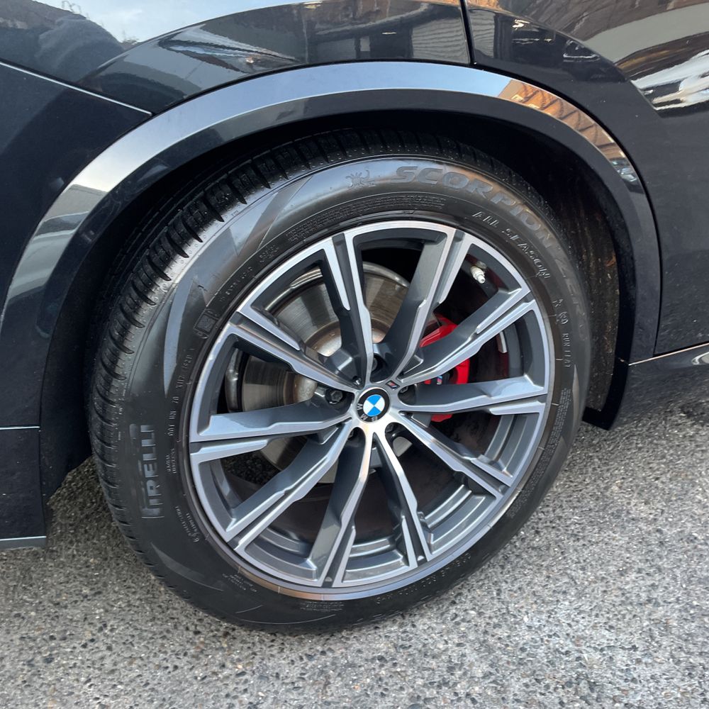 2022 BMW X5 XDrive40i w/ M Sport Pkg