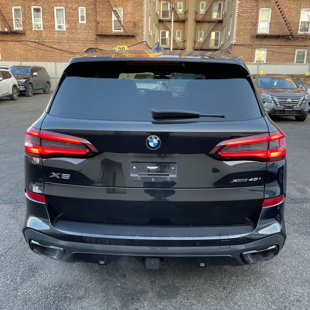 2022 BMW X5 XDrive40i w/ M Sport Pkg