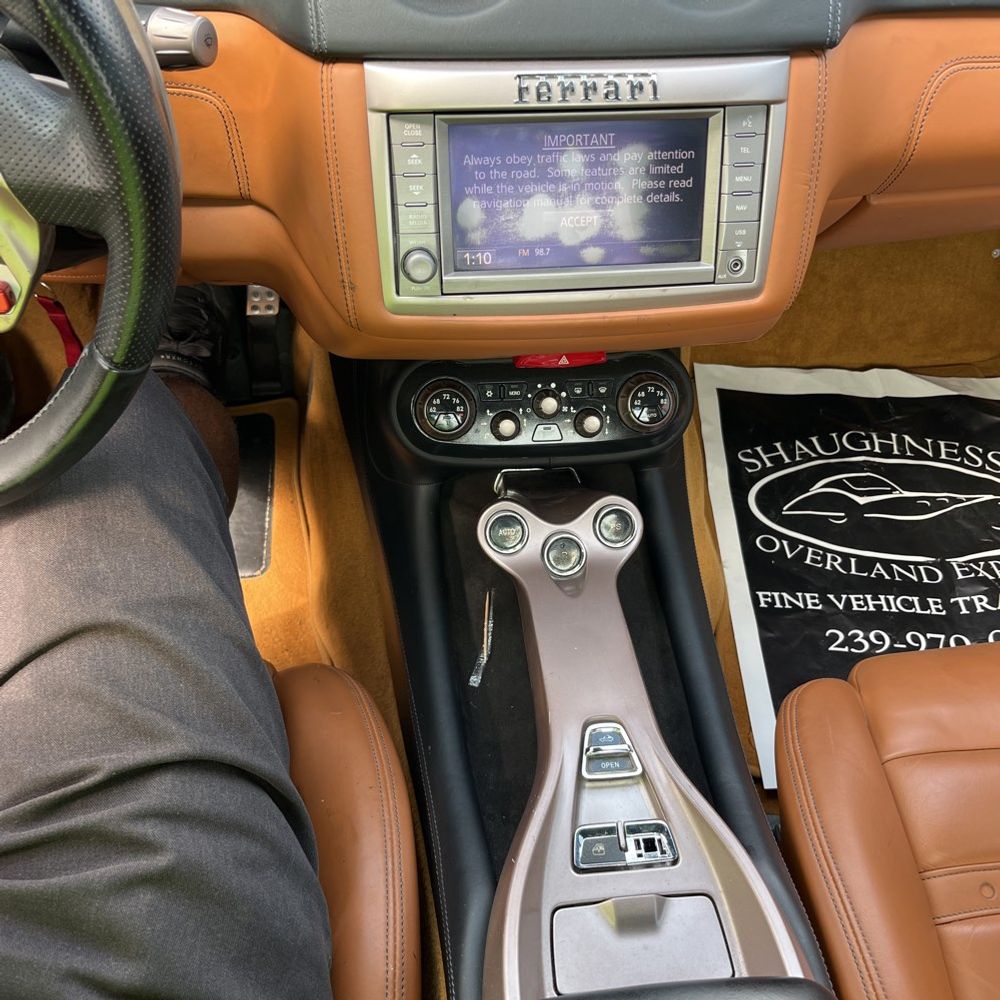 2013 Ferrari California Base