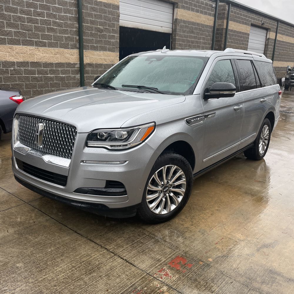 2023 Lincoln Navigator