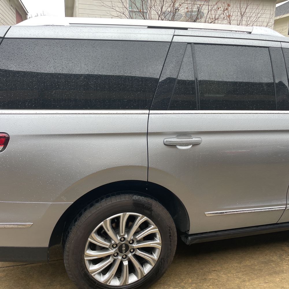2023 Lincoln Navigator Standard