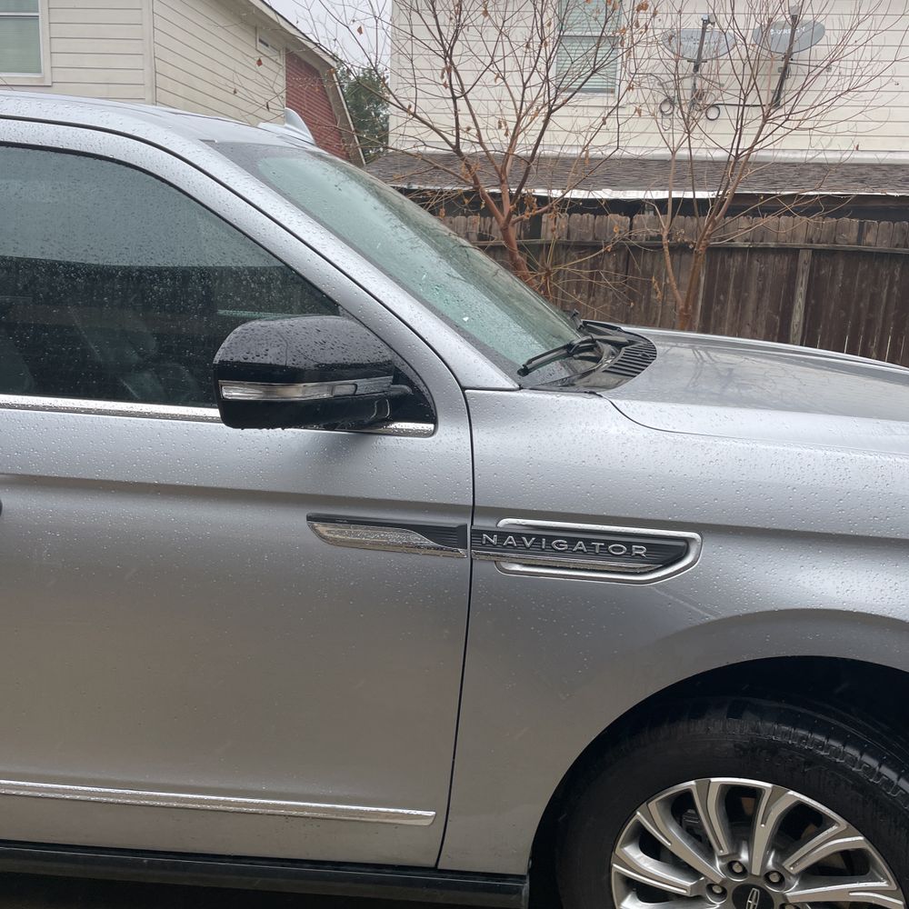2023 Lincoln Navigator Standard