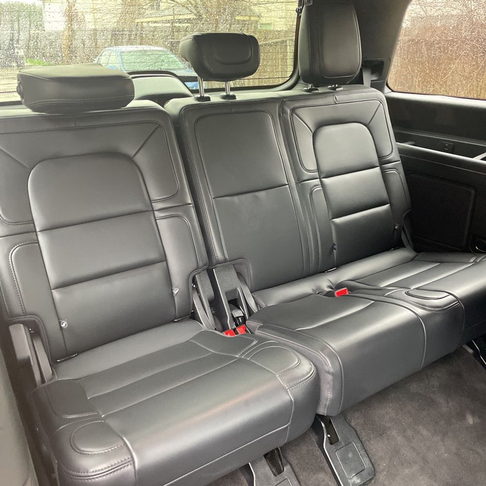 2023 Lincoln Navigator Standard