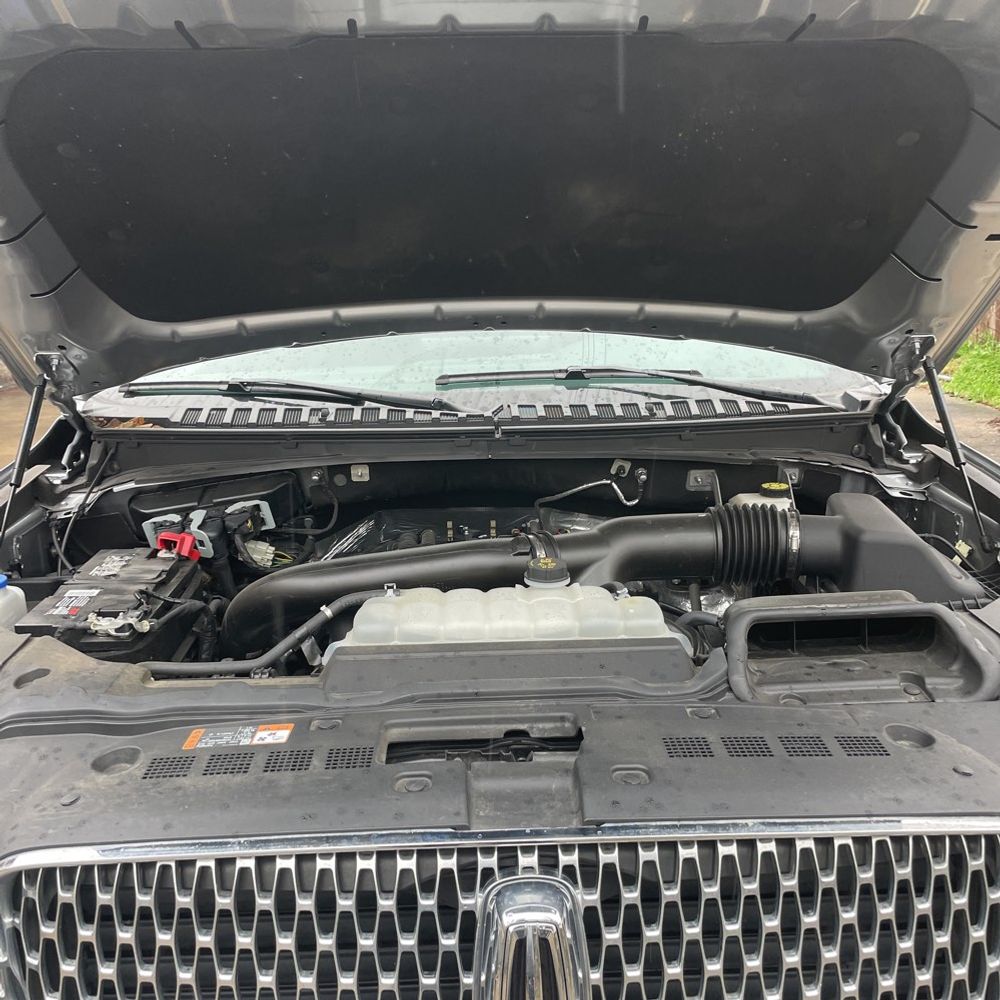 2023 Lincoln Navigator Standard