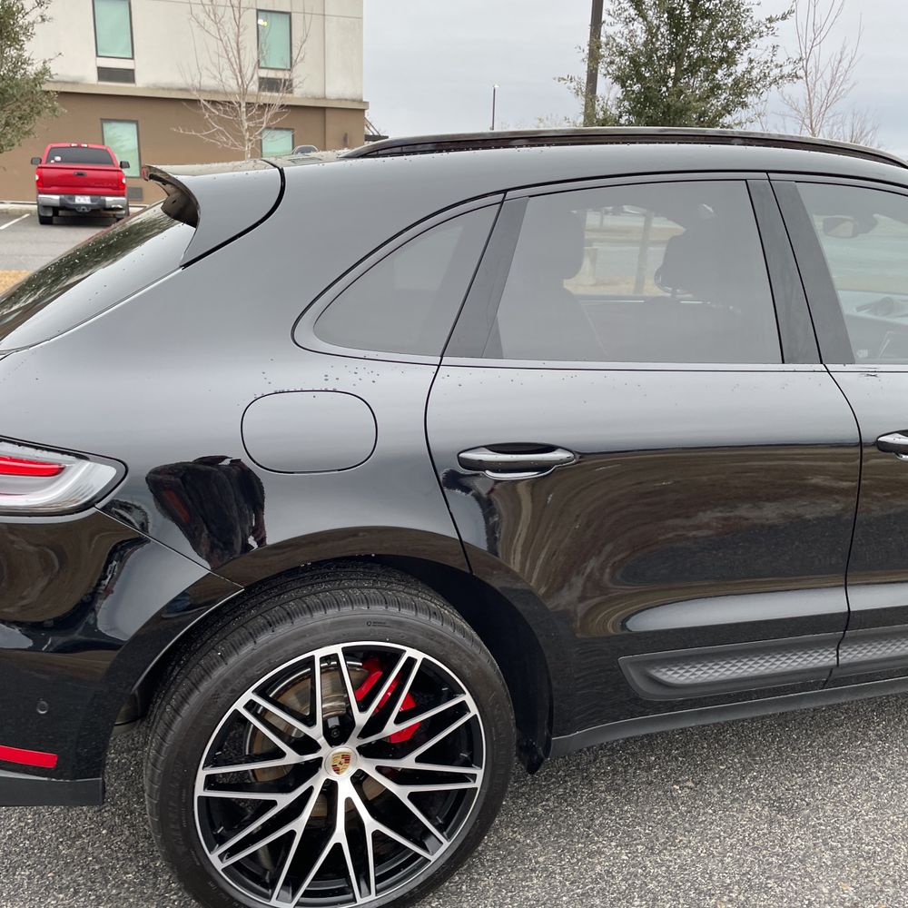 2023 Porsche Macan S
