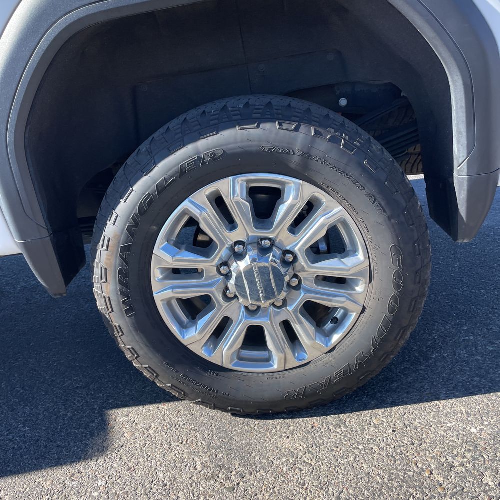 2023 GMC Sierra 3500HD Denali