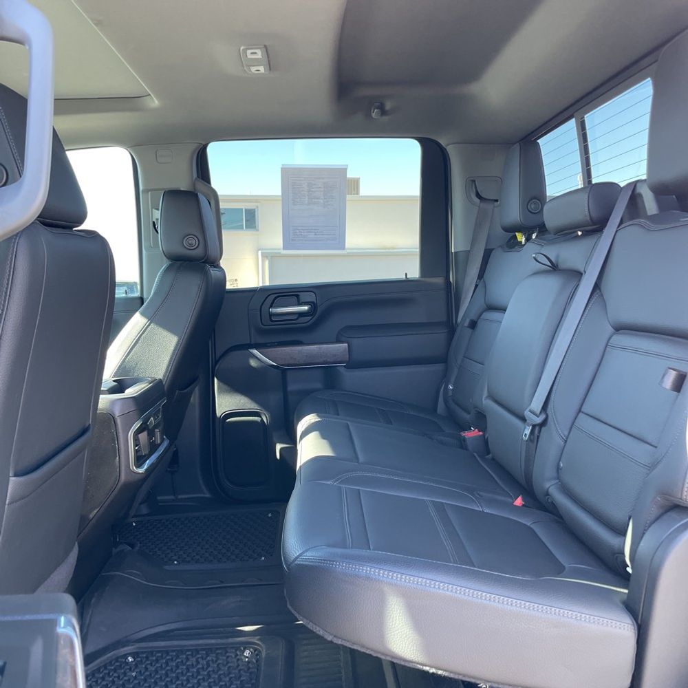 2023 GMC Sierra 3500HD Denali