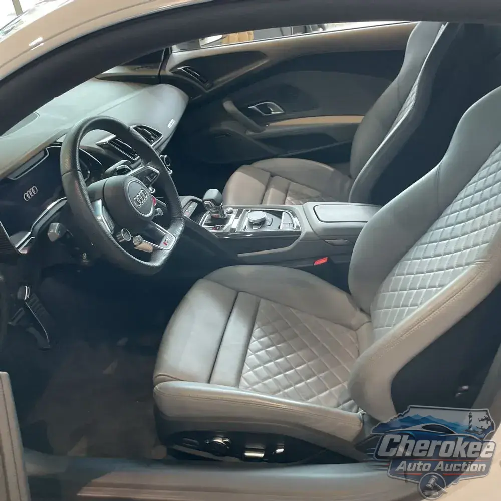 2018 Audi R8 V10 Plus