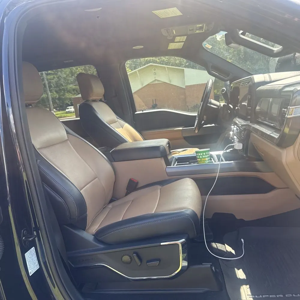 2023 Ford F-250 Super Duty Lariat