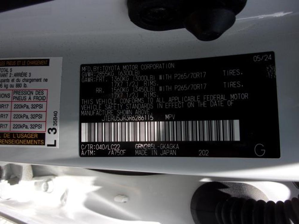 2024 Toyota 4Runner TRD Off Road
