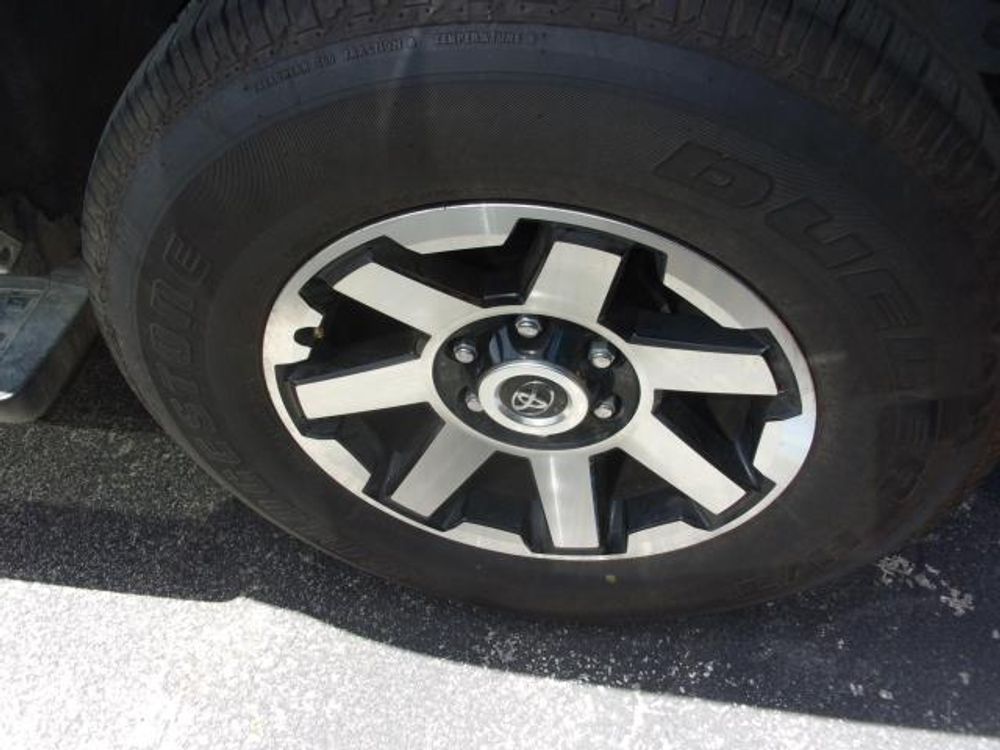 2024 Toyota 4Runner TRD Off Road