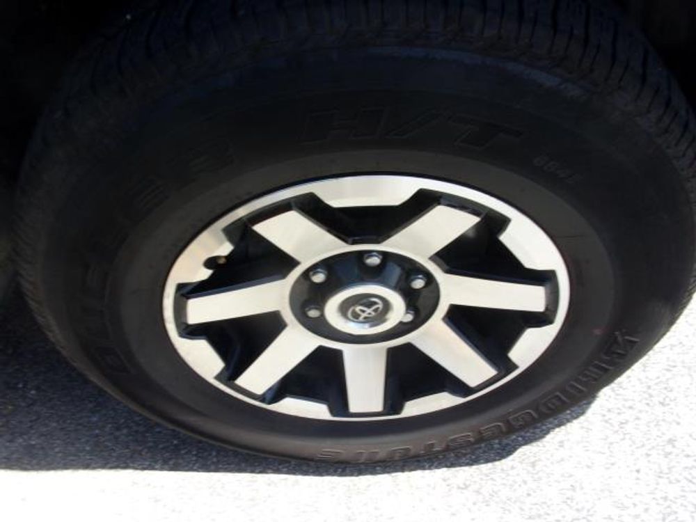 2024 Toyota 4Runner TRD Off Road