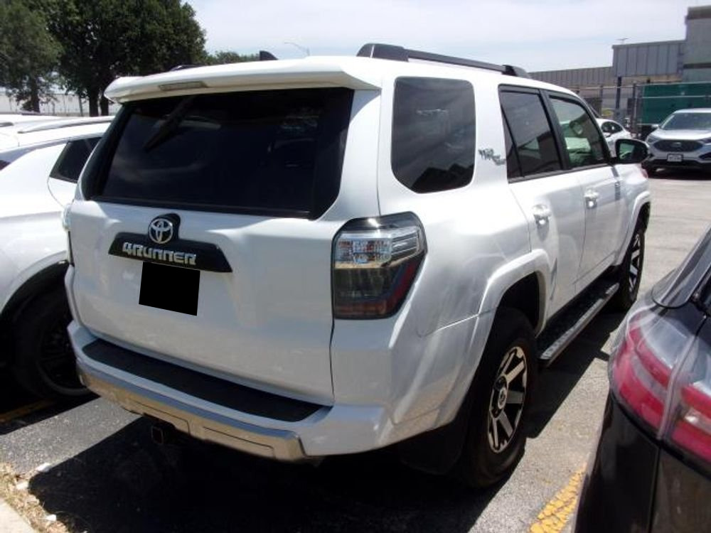 2024 Toyota 4Runner TRD Off Road