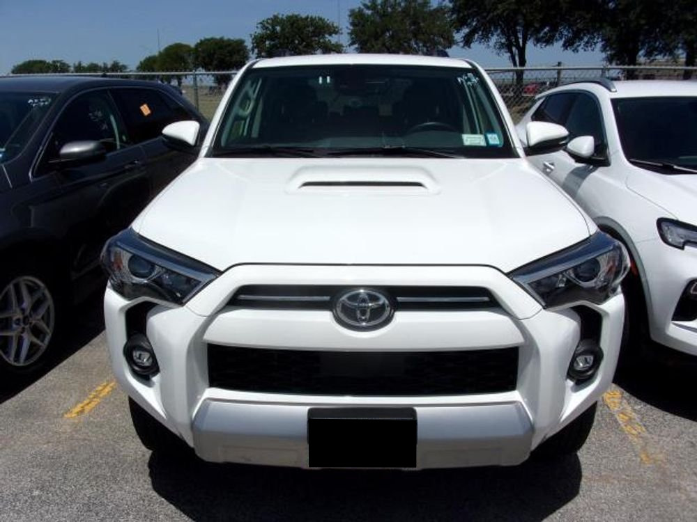 2024 Toyota 4Runner TRD Off Road