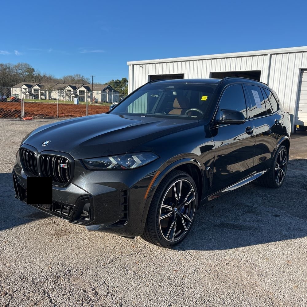 2024 BMW X5 M60i