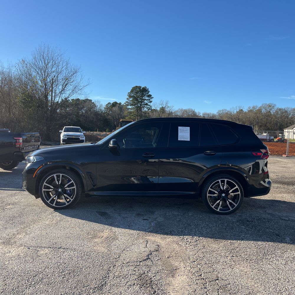 2024 BMW X5 M60i