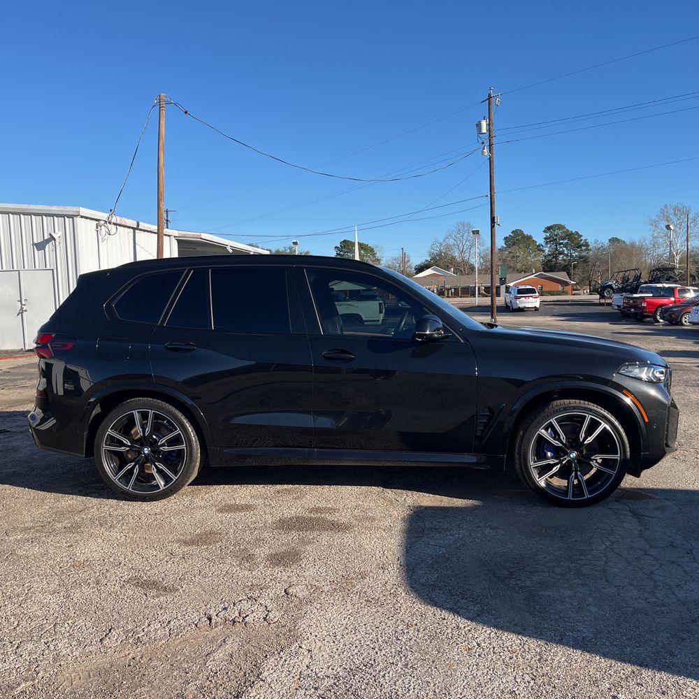 2024 BMW X5 M60i