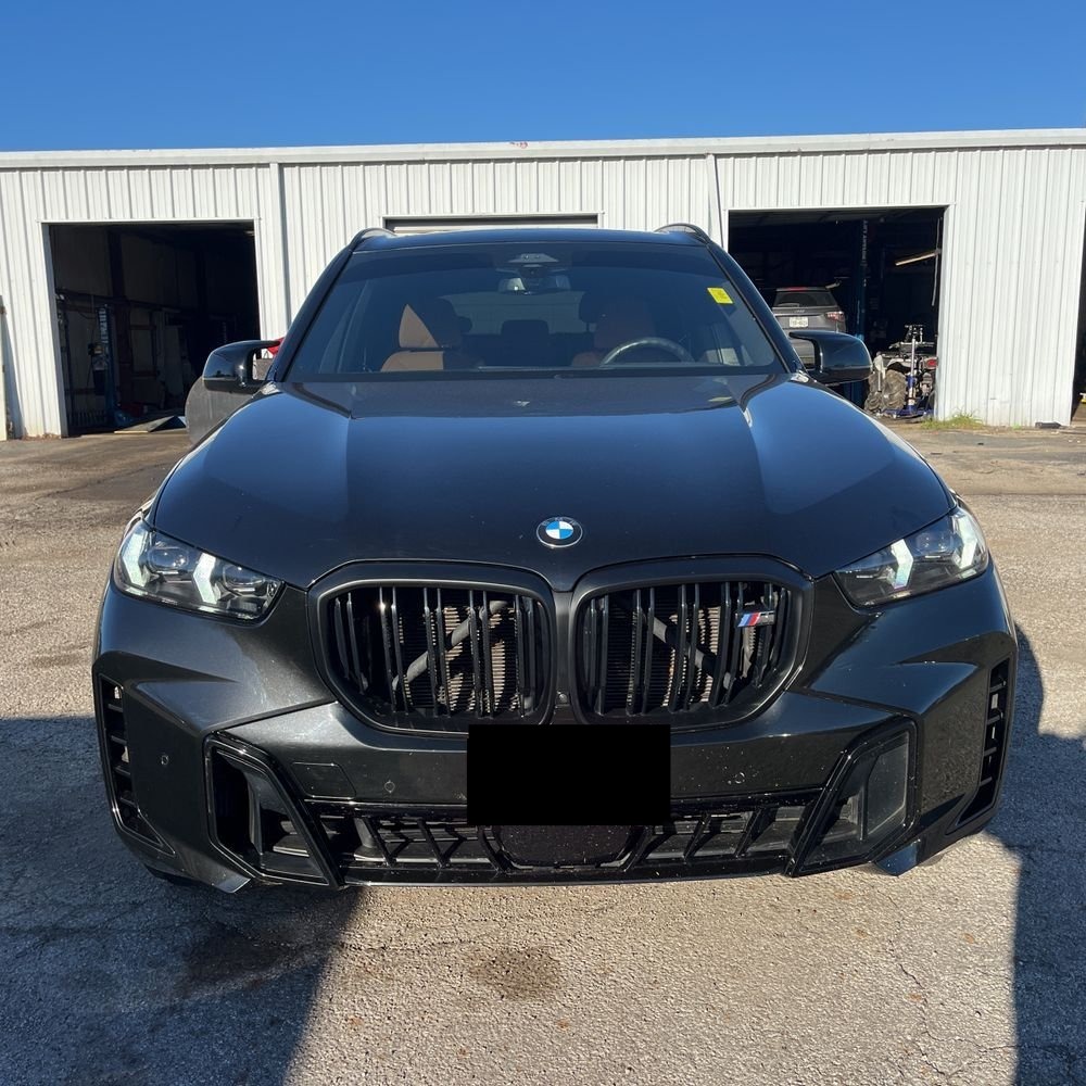 2024 BMW X5 M60i