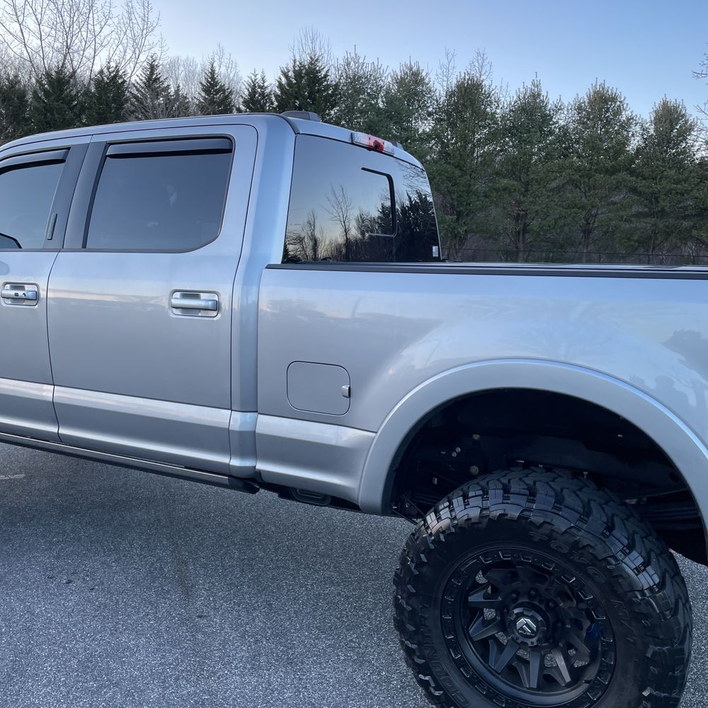 2020 Ford F-350 Super Duty Lariat