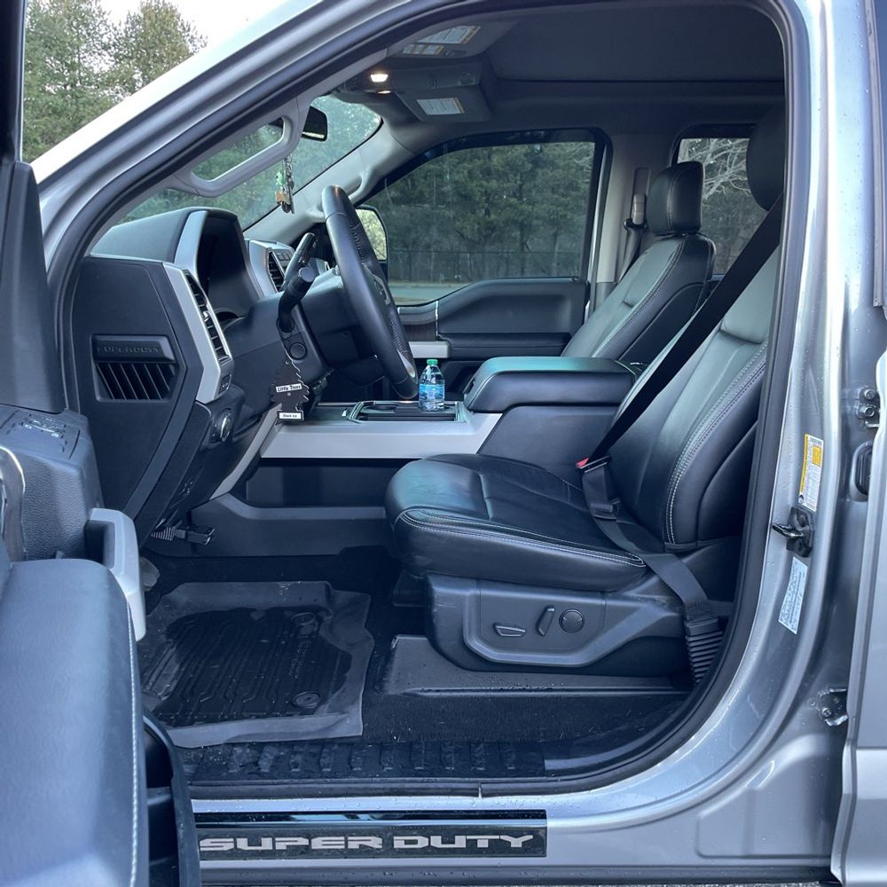 2020 Ford F-350 Super Duty Lariat