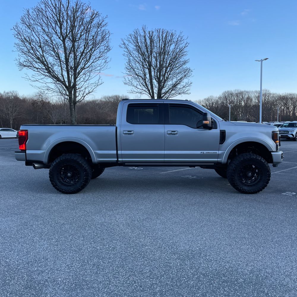 2020 Ford F-350 Super Duty Lariat