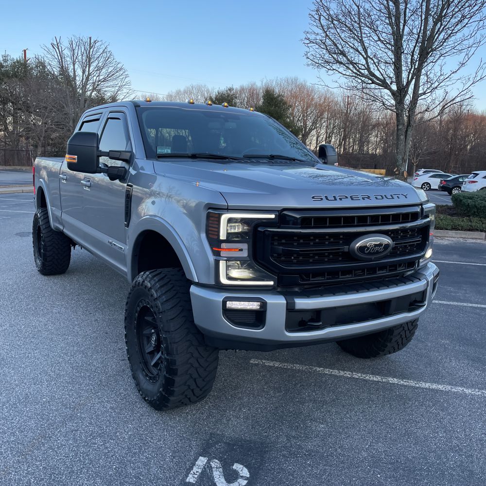2020 Ford F-350 Super Duty Lariat