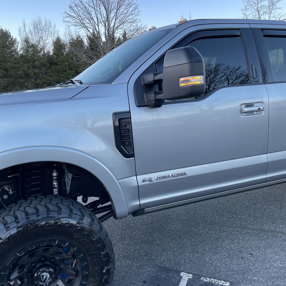 2020 Ford F-350 Super Duty Lariat