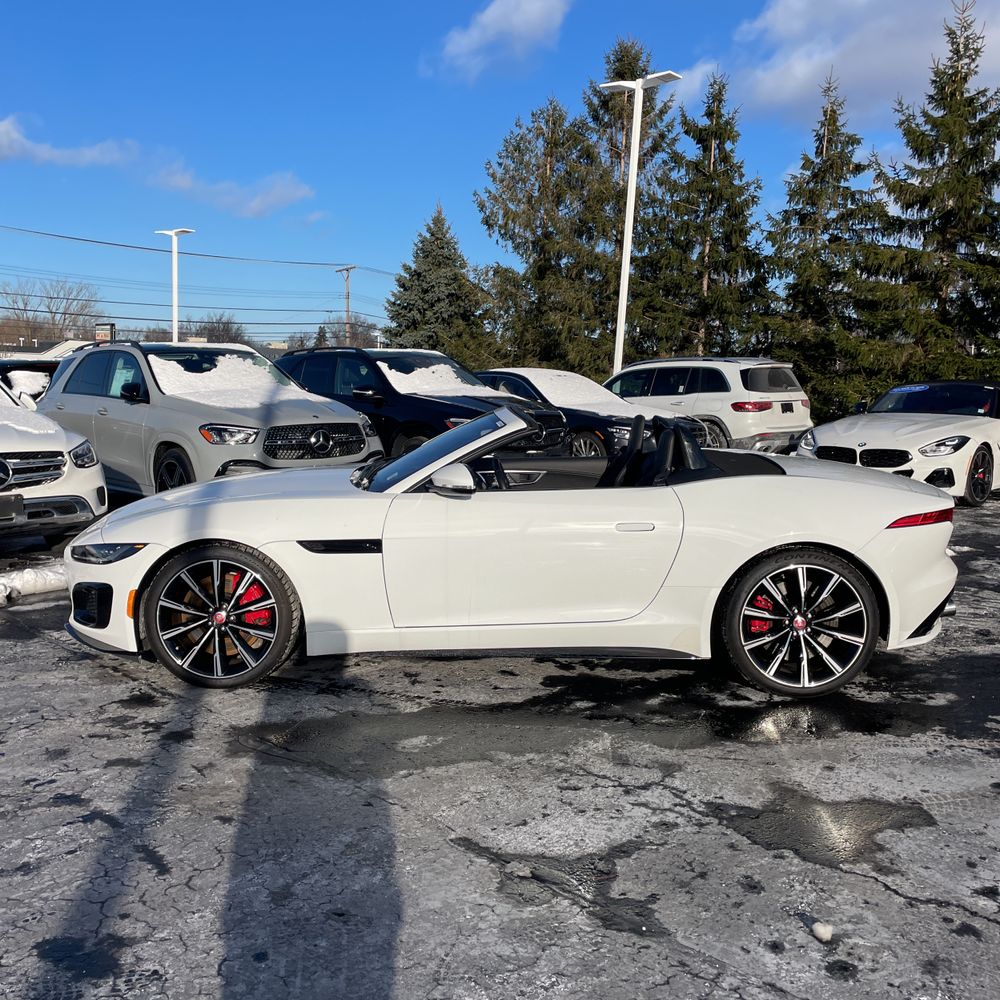 2021 Jaguar F-Type R