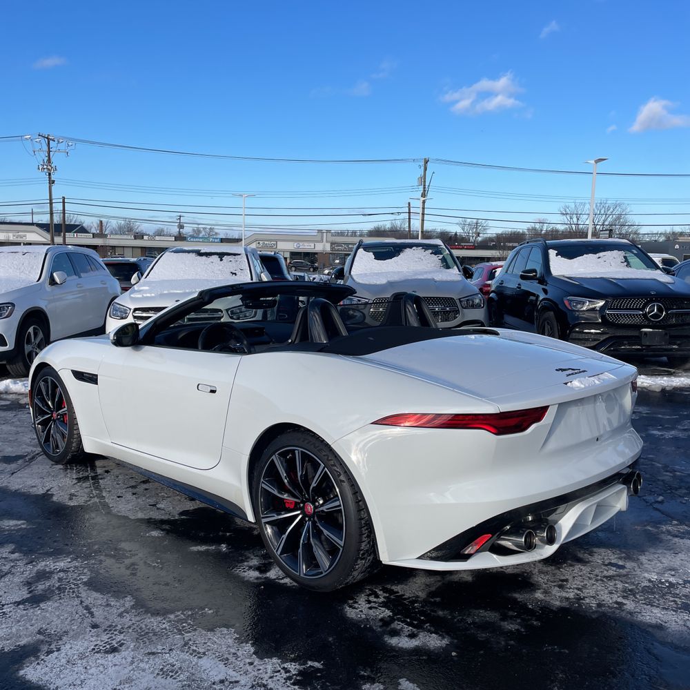 2021 Jaguar F-Type R