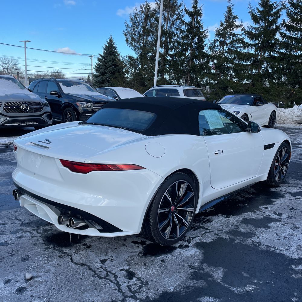 2021 Jaguar F-Type R