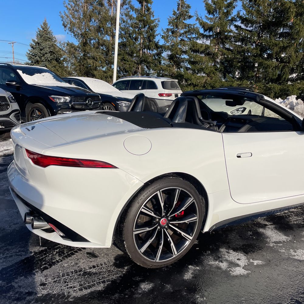 2021 Jaguar F-Type R