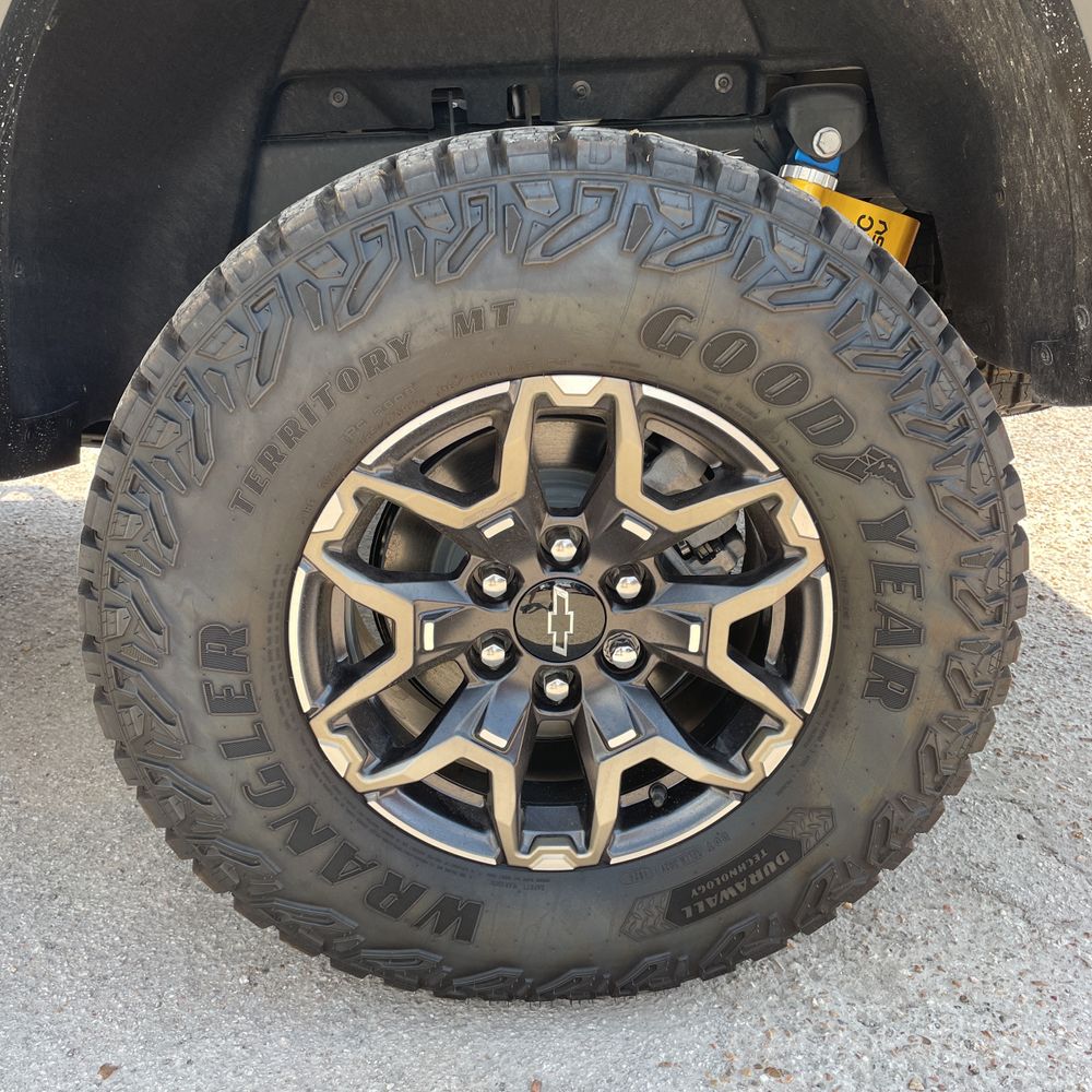 2024 Chevrolet Colorado ZR2
