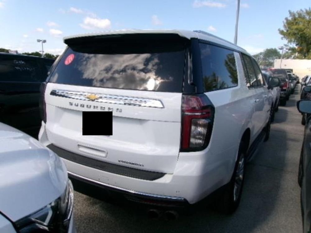 2023 Chevrolet Suburban Premier