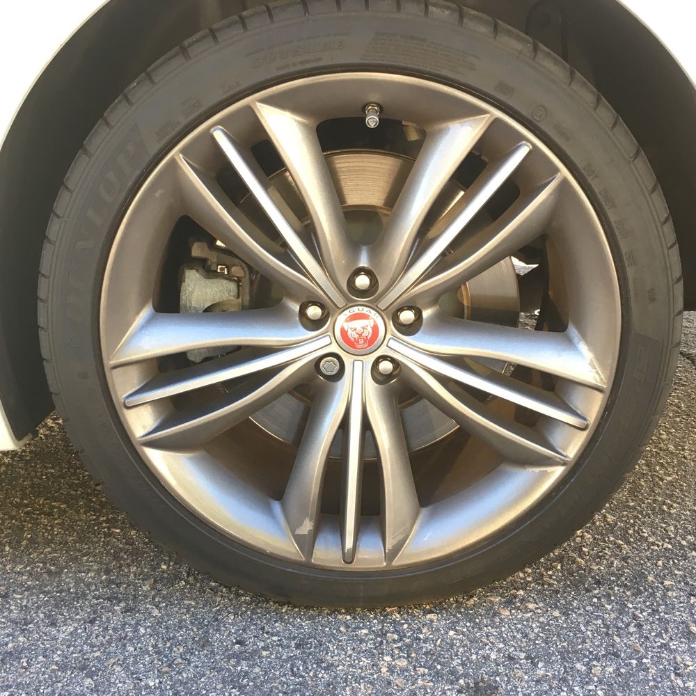 2016 Jaguar XJ Supercharged