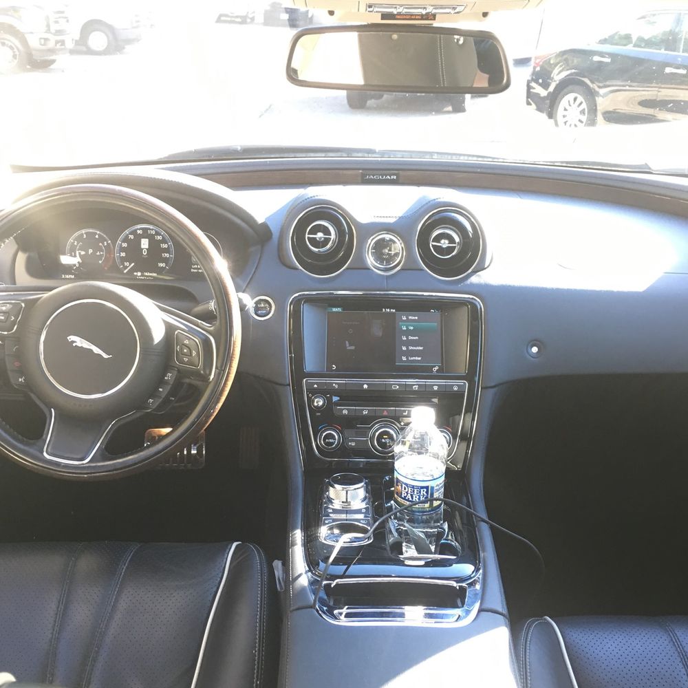 2016 Jaguar XJ Supercharged