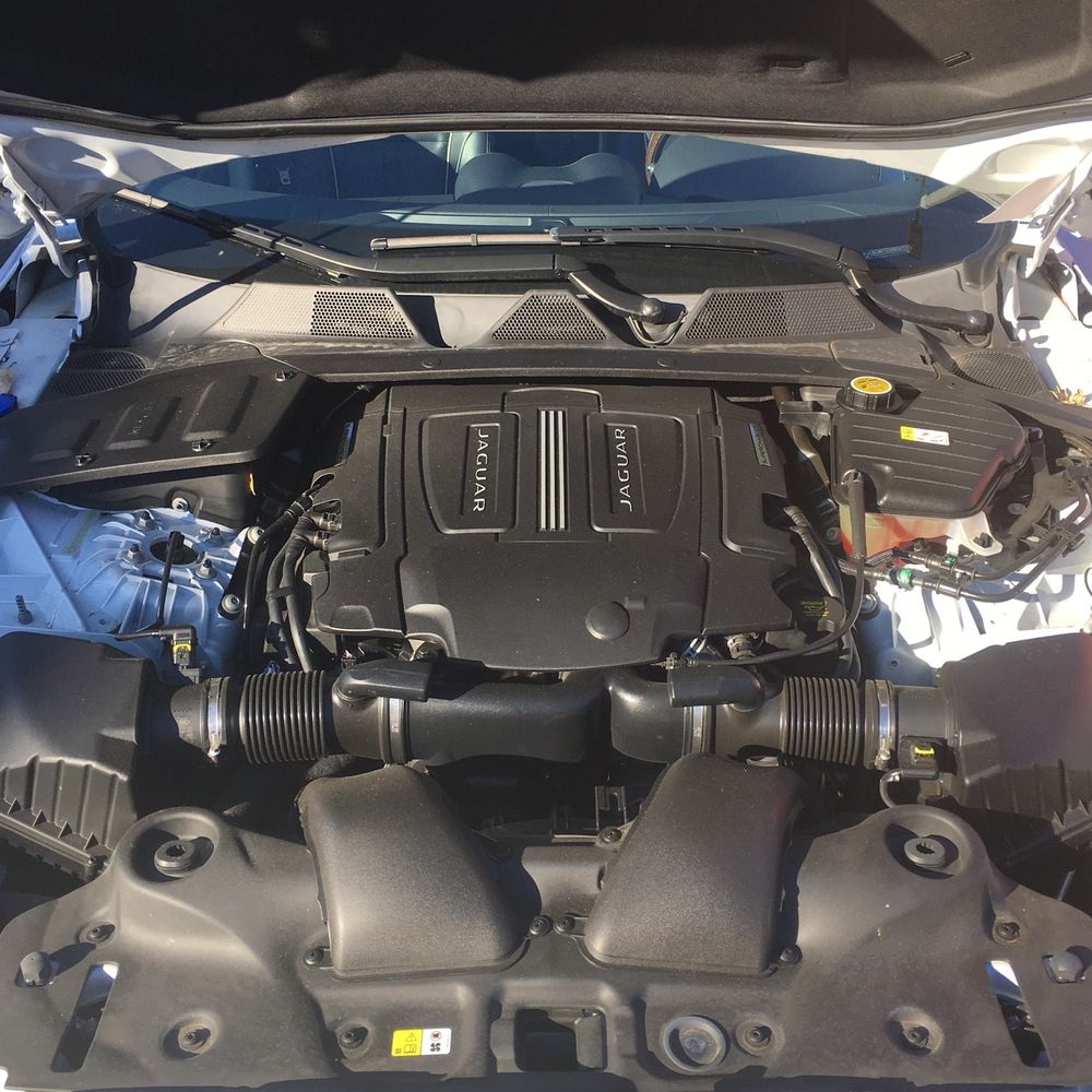 2016 Jaguar XJ Supercharged
