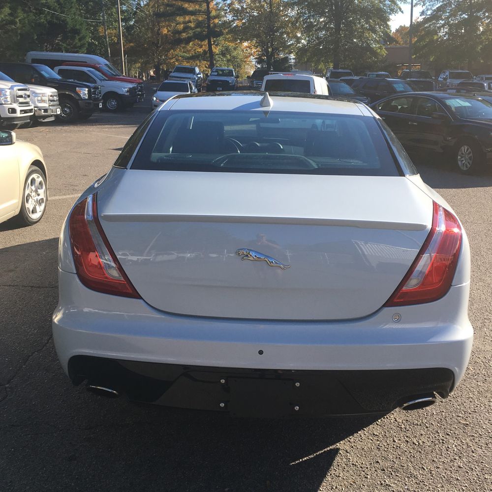2016 Jaguar XJ Supercharged