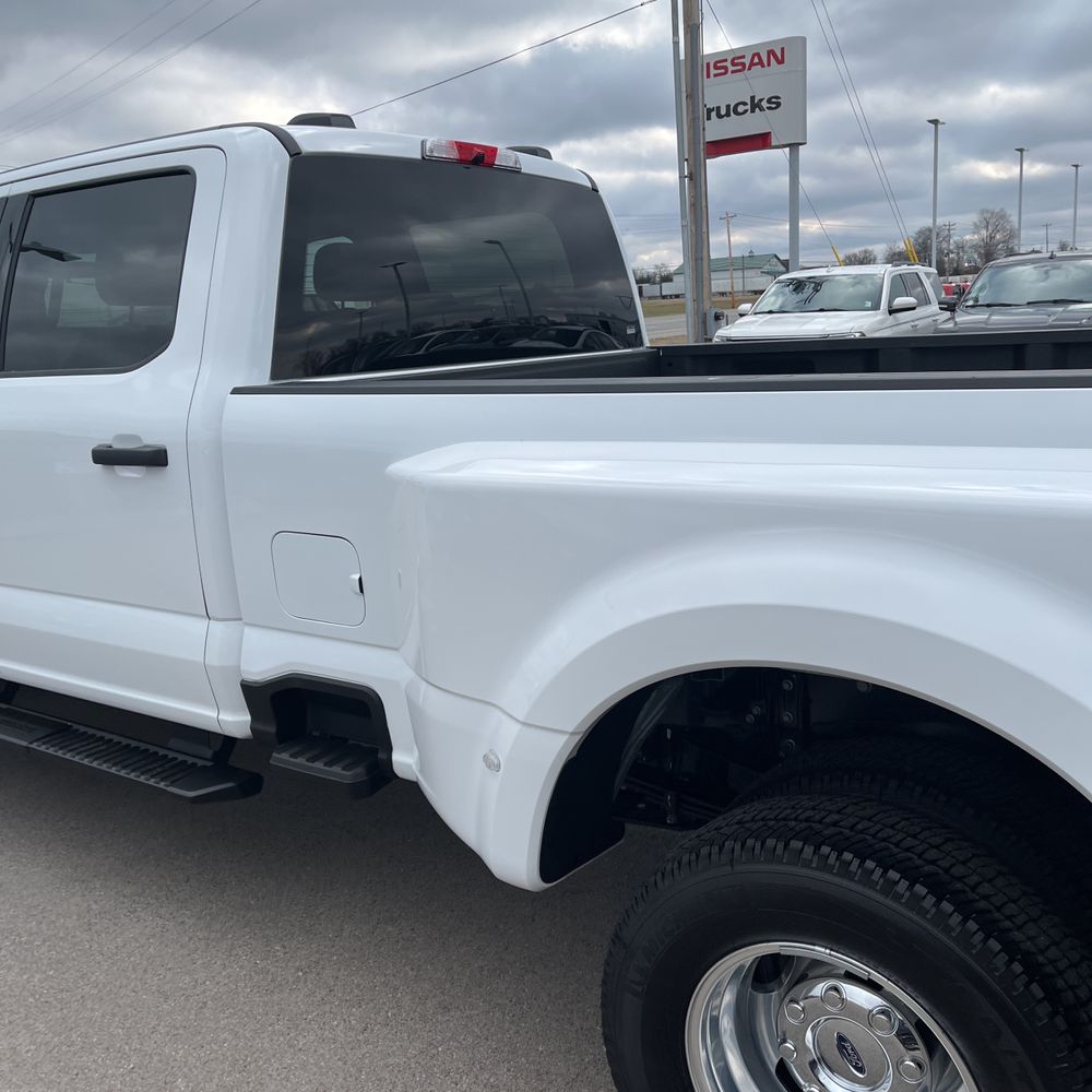 2024 Ford F-350 Super Duty XLT