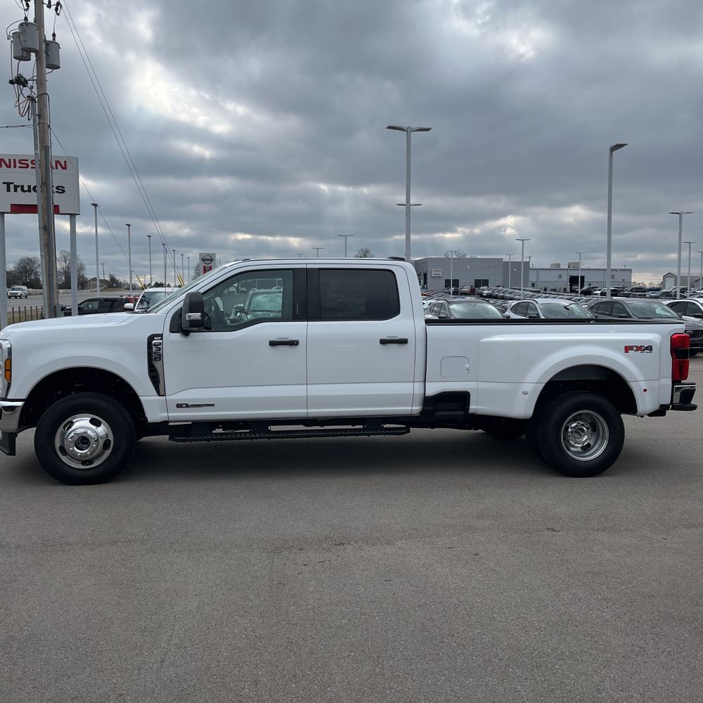 2024 Ford F-350 Super Duty XLT