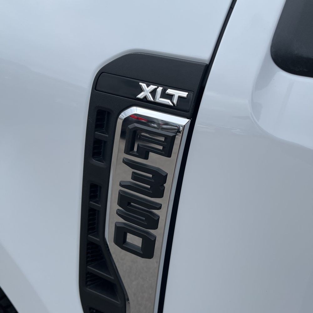 2024 Ford F-350 Super Duty XLT