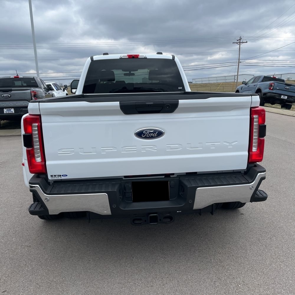 2024 Ford F-350 Super Duty XLT