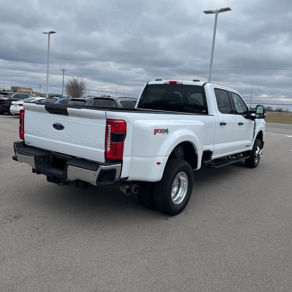 2024 Ford F-350 Super Duty XLT