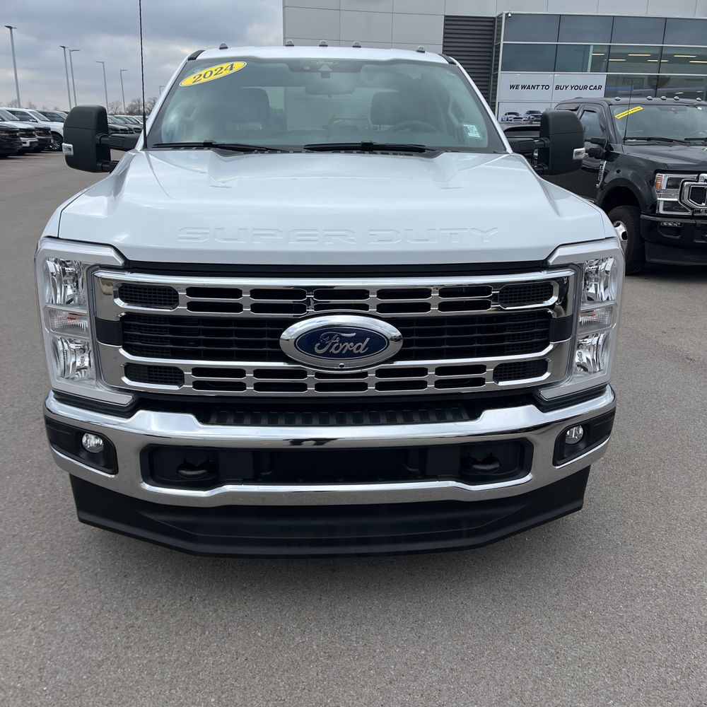 2024 Ford F-350 Super Duty XLT