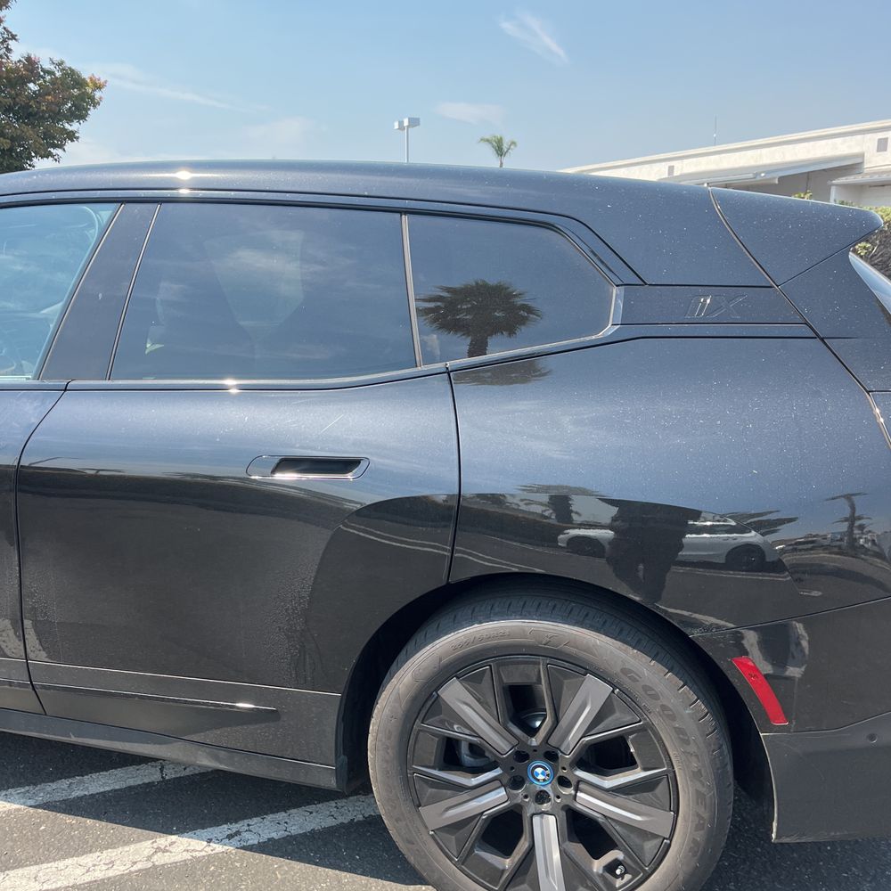 2025 BMW iX xDrive50