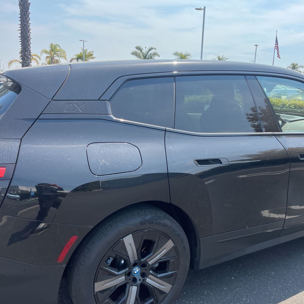 2025 BMW iX xDrive50
