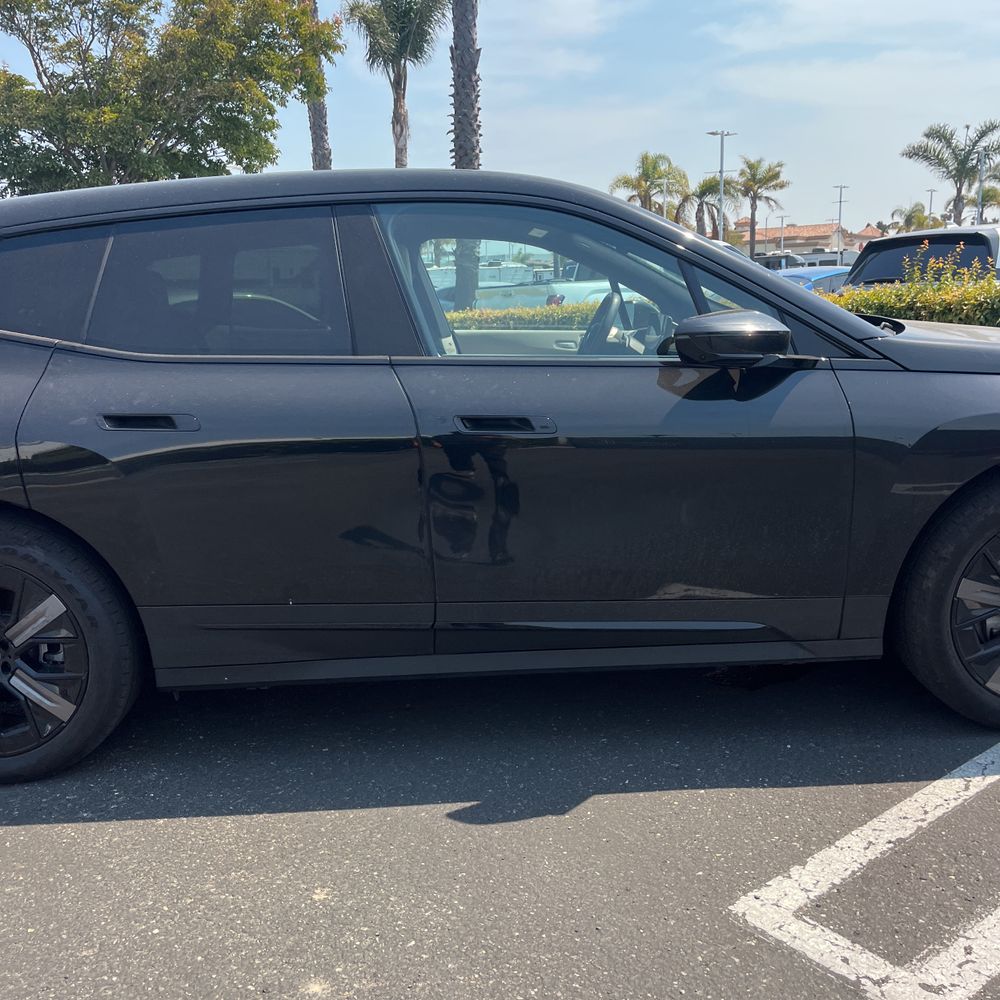 2025 BMW iX xDrive50