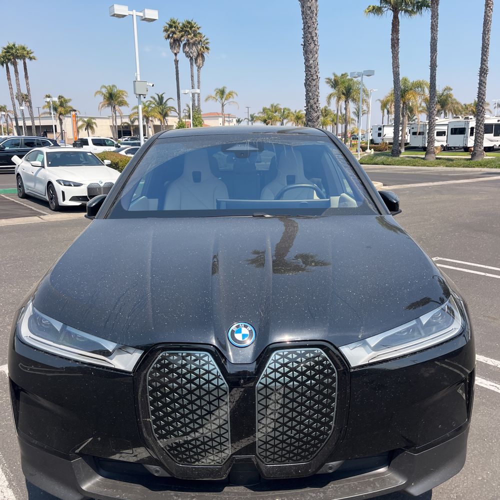 2025 BMW iX xDrive50