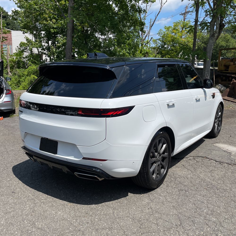 2025 Land Rover Range Rover Sport Dynamic SE P460e